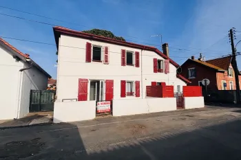 Idéal investisseur, à Boucau Central les Forges aux portes de Bayonne - Studio Type 3 en duplex de 41 m² habitable au sol actuellement loué + terrasse
