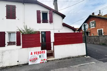 Idéal investisseur, à Boucau Central les Forges aux portes de Bayonne - Studio Type 3 en duplex de 41 m² habitable au sol actuellement loué + terrasse