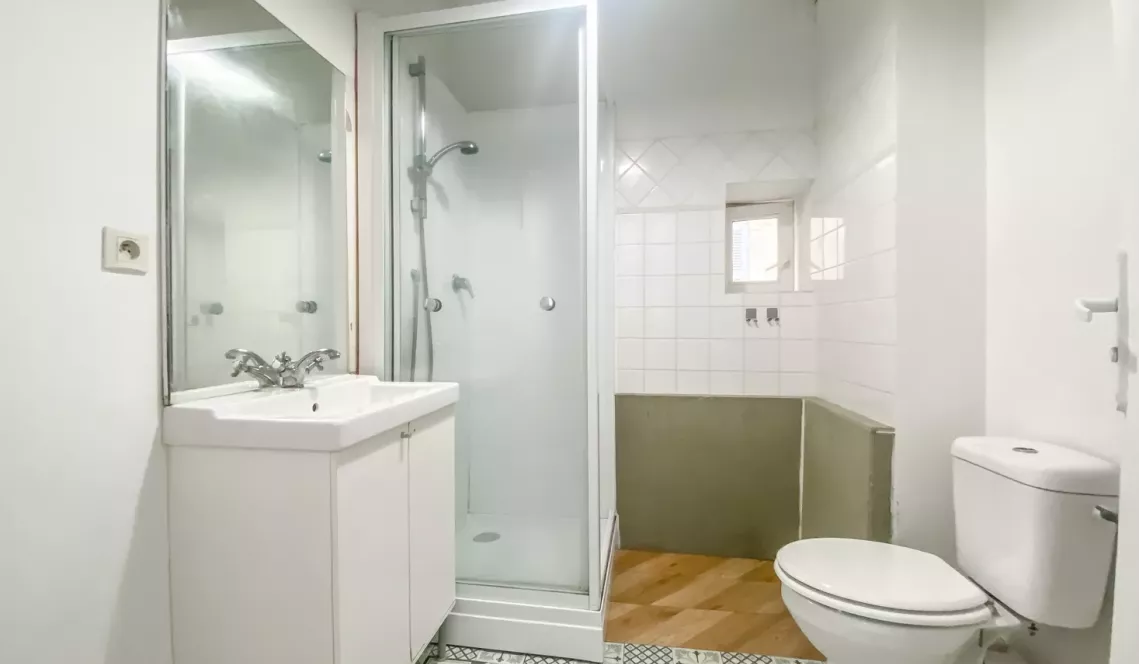 Bayonne St Esprit - Type 2 de 34 m² habitable plein de charme, séjour lumineux + une cave