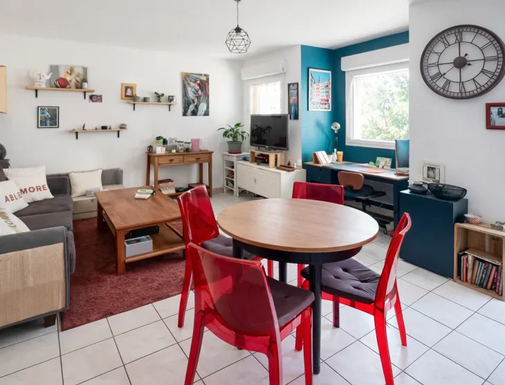 Hauteurs de Bayonne St Esprit - Type 3 de 63 m² habitable, terrasse en prolongement. Cave et deux places de parking complètent le bien!