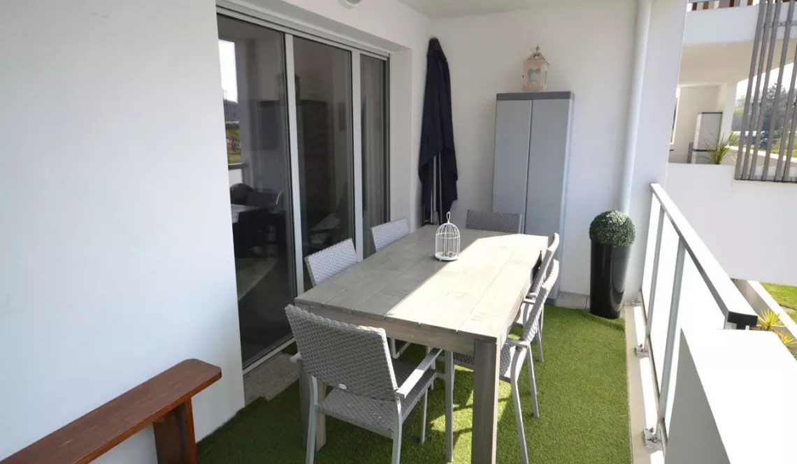 Type 4 de 2013 de 83 m² habitable avec terrasse, 2 parkings et cave - Bayonne